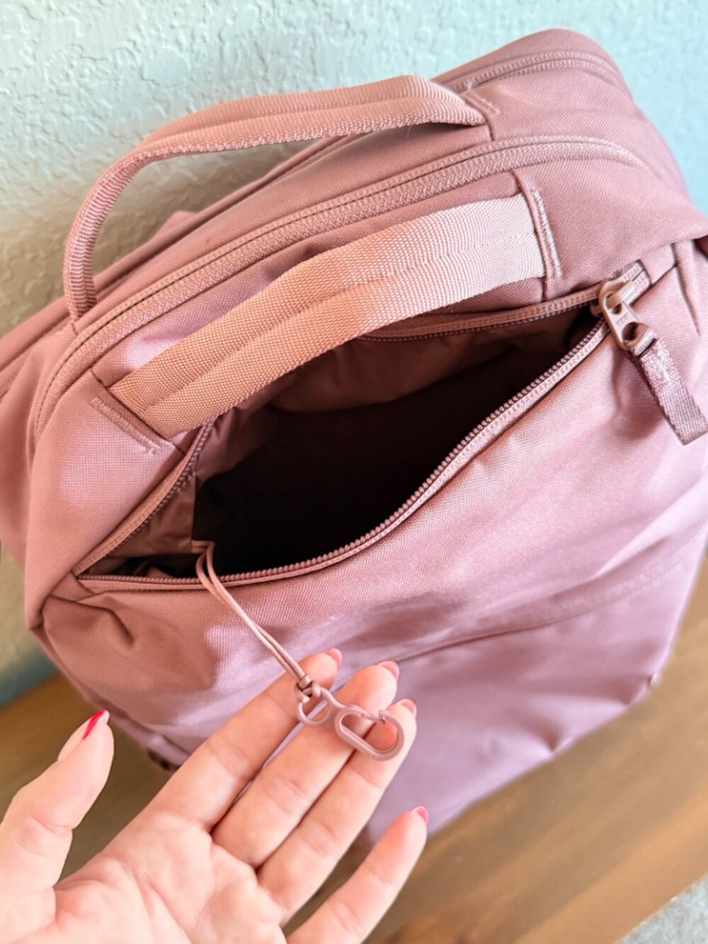 Lululemon Double-Zip Backpack 22L Spiced Chai Pink Laptop Travel Bag - Picture 8 of 11